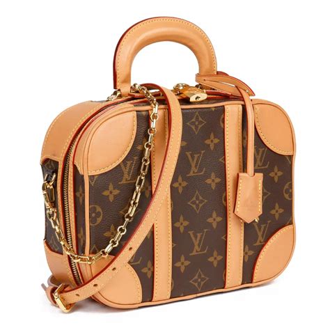 Louis Vuitton vachetta material